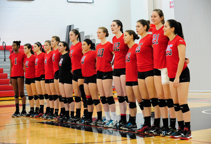 Volleyball Records Fourth Straight Sweep in Win over Moravian