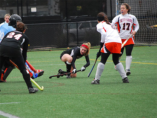 Win over Bullets sends field hockey into championship game
