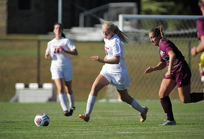 Women's Soccer Stops Dickinson to Win Conference Opener, 1-0