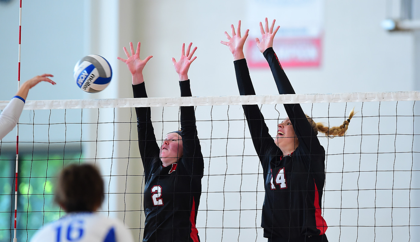 Volleyball Falls to York in Spartan Invitational Opener