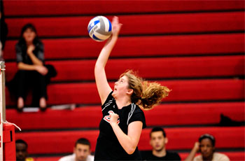 Women’s volleyball back on track after 3-1 victory over Stevens