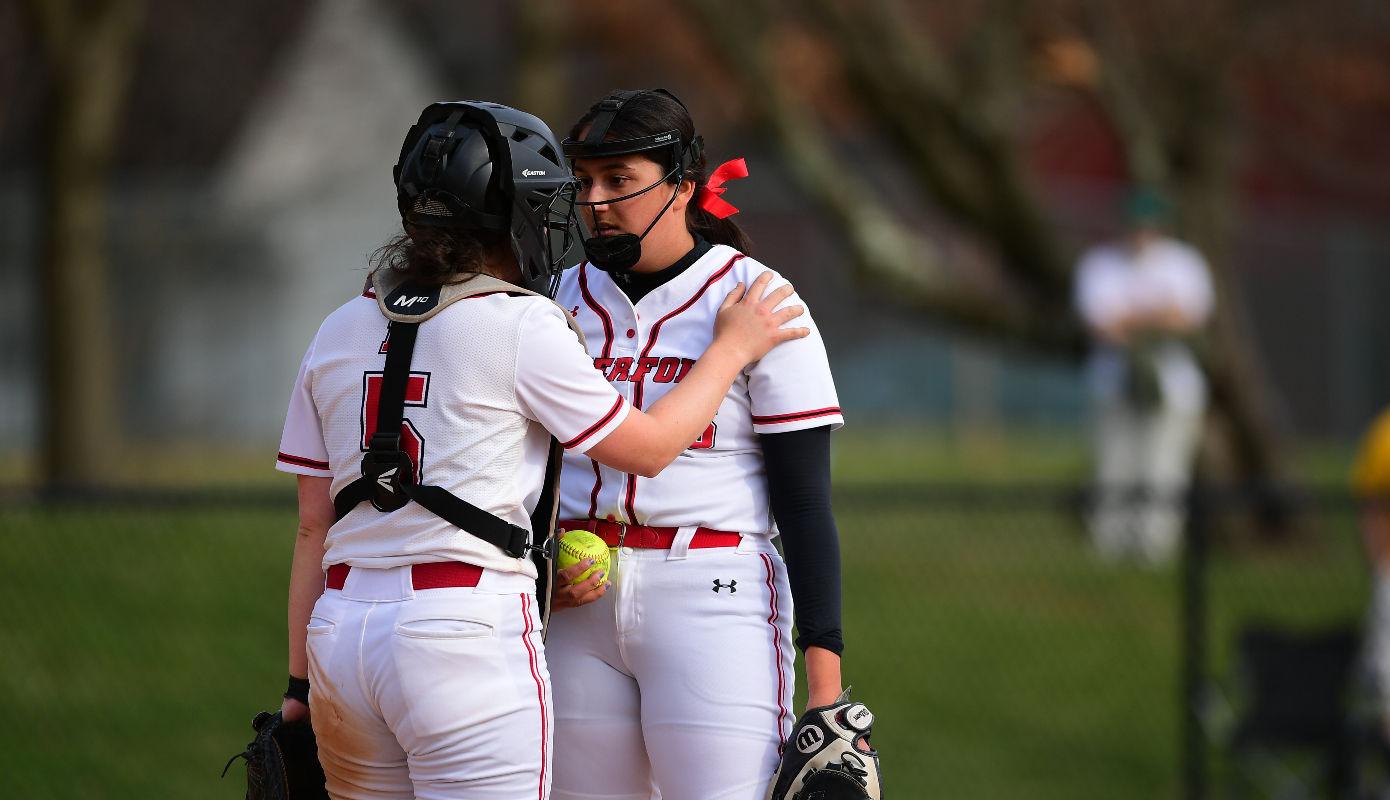 Softball Falls in Doubleheader at Swarthmore