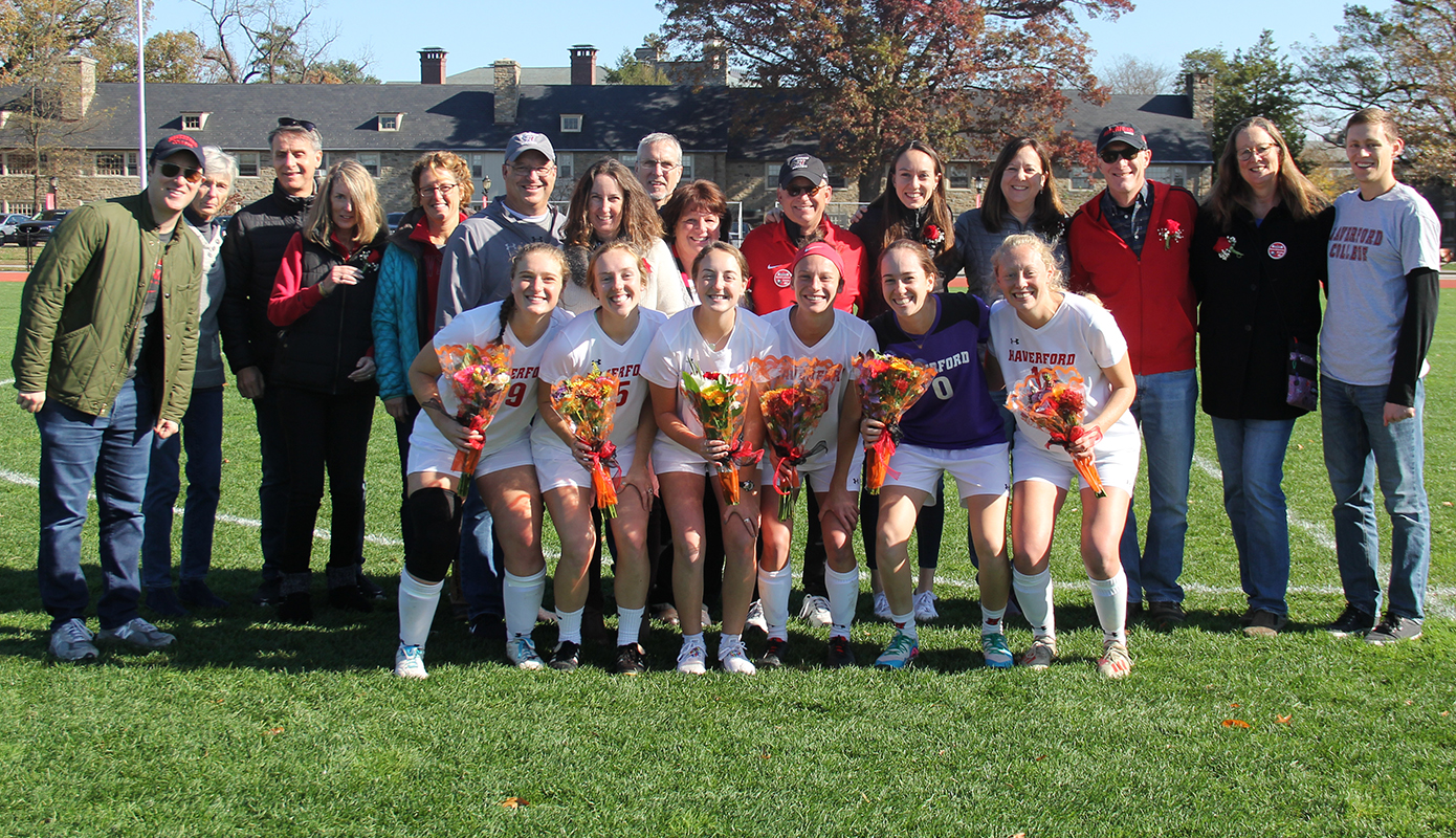 Women's Soccer Celebrates Senior Day vs. Swarthmore