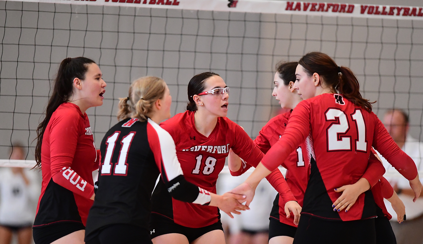 Volleyball Drops Pair of Matches at Scranton's Electric City Invite